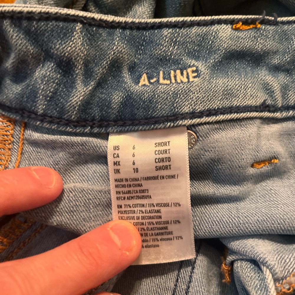 High rise American eagle flare jean